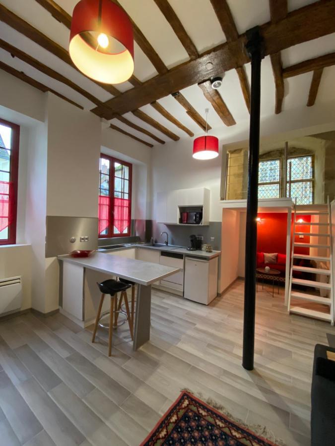 Le Gite De Lancelot Avec Balneo City Center Sens Exterior photo